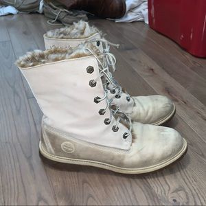 Women’s Fur Lined Timberland Boot